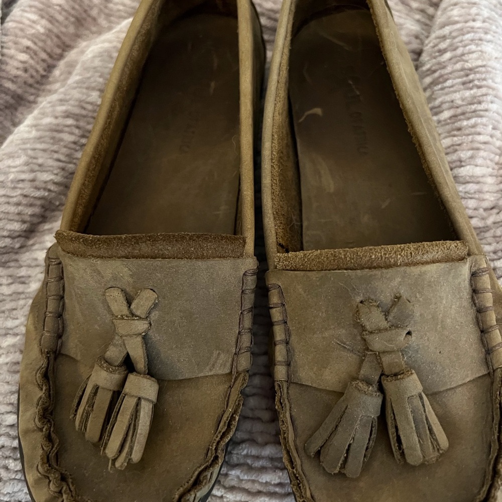 Clarks Souls of Africa leather moccasins, never worn